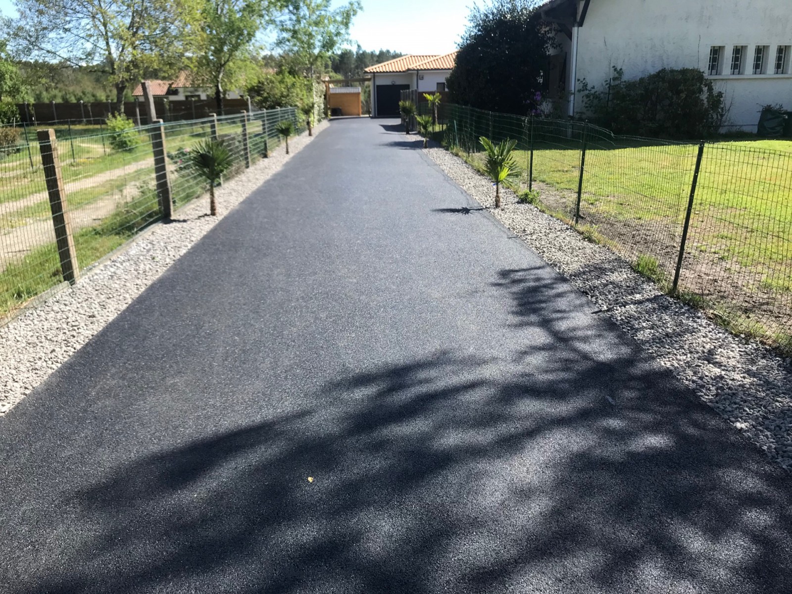 coffrage d’une allée en enrobé avec drainage galets aquitaine Biganos Lizé ltp