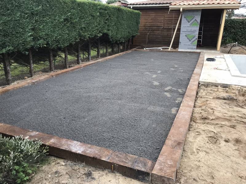 Réalisation d’un terrain de petanque à Gujan mestras