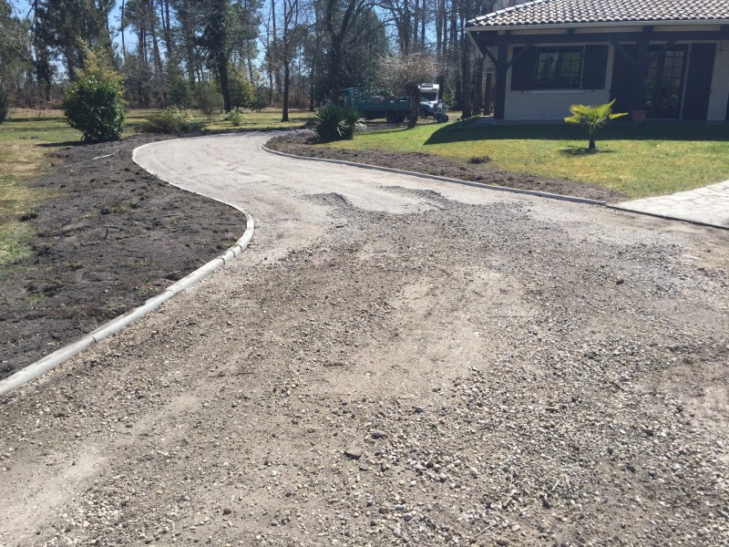 Accès chantier en calcaire sur le Bassin d’Arcachon.
