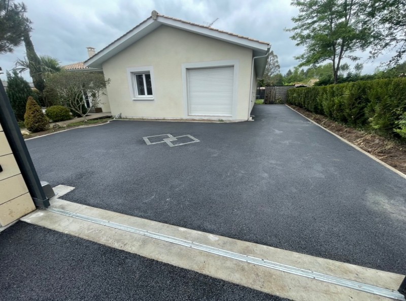 motifs en pavés dans enrobé sur le Bassin d’Arcachon par lizé Yanick tp