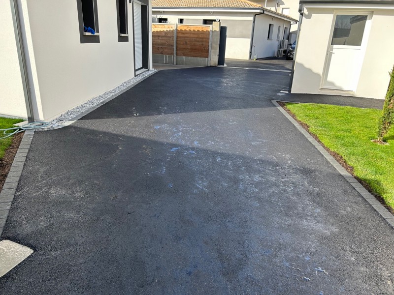 allée travaux public en enrobé Biganos