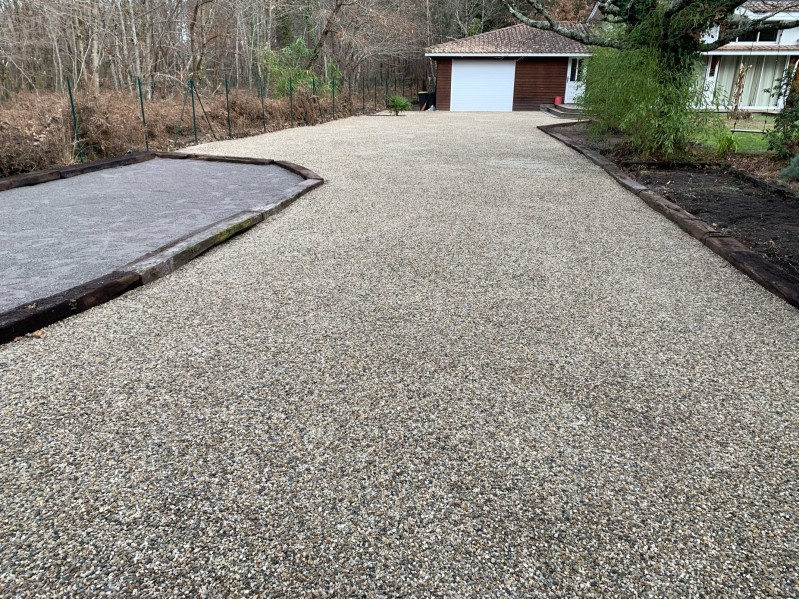 Allées en gravillonnage 6/10 garonne sur le Bassin d’Arcachon.