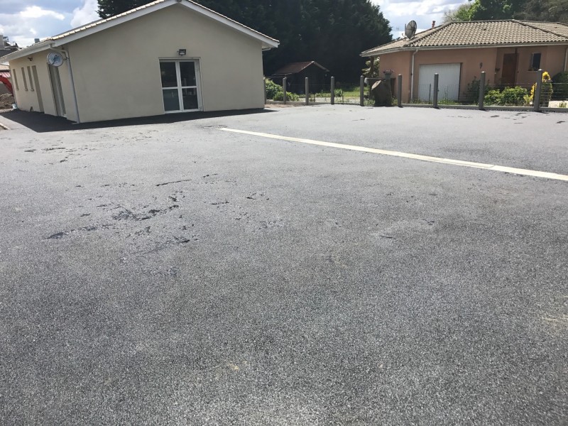 parking vehicule professionnel Biganos