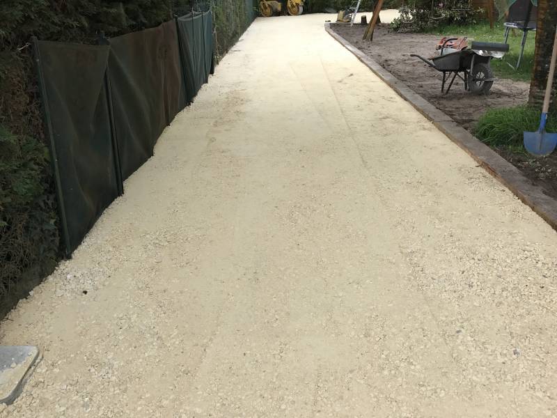 allée en calcaire sur Biganos