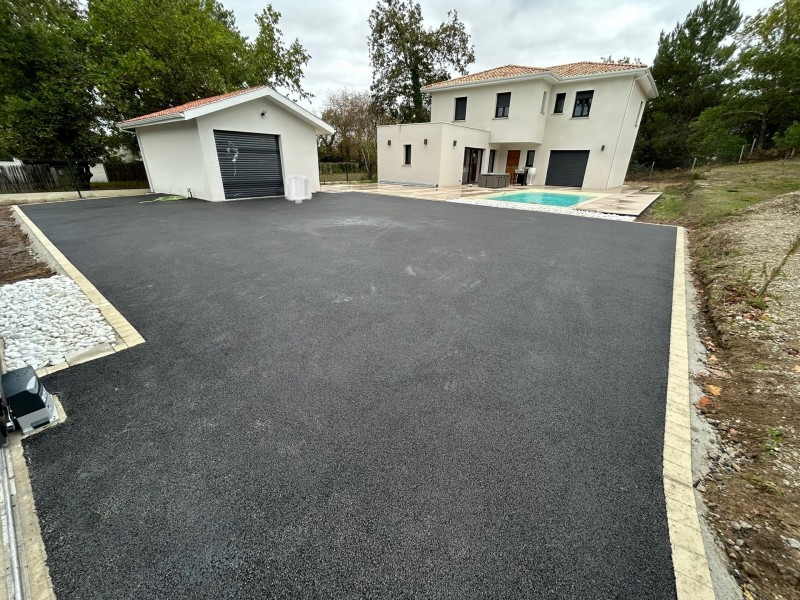 parking enrobé la teste Lizé tp