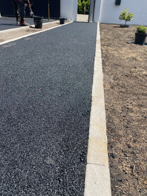 Entreprise spécialisée en pose d’allées piétonnes en pavés à Gujan-Mestras