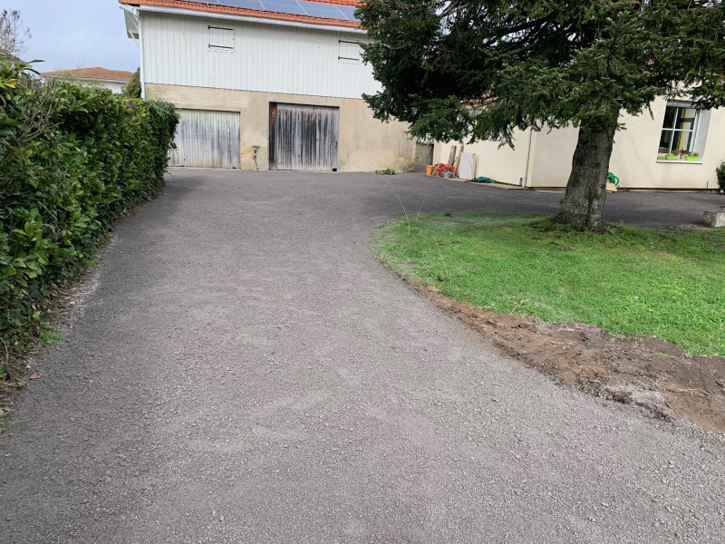 Accès chantier en calcaire sur le Bassin d’Arcachon.